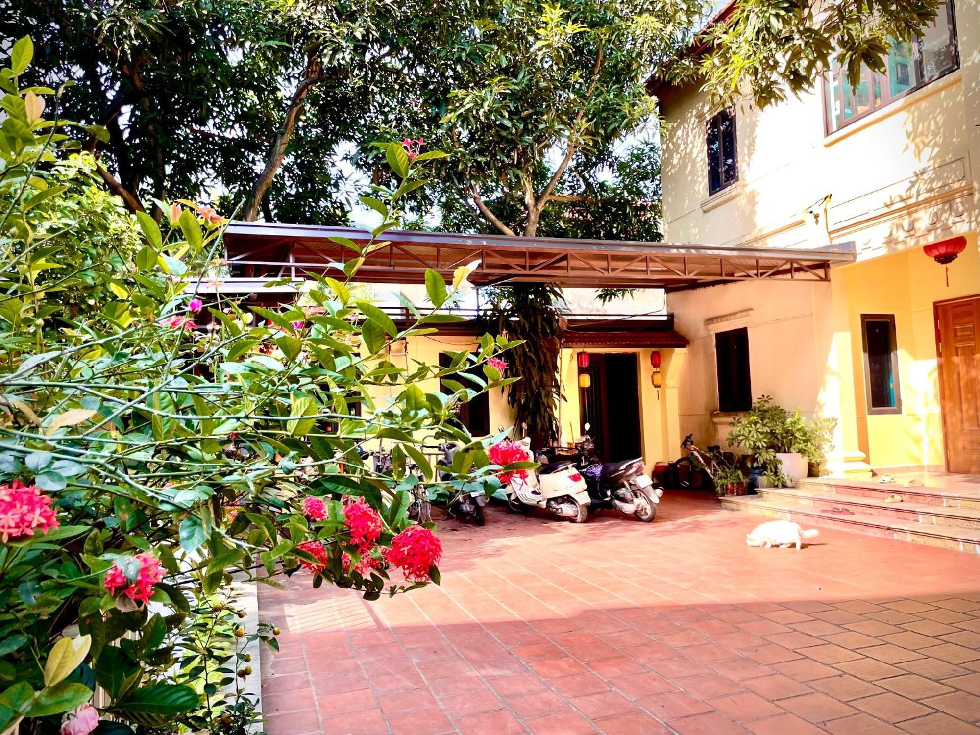 Lee Homestay Hanoi Bagian luar foto
